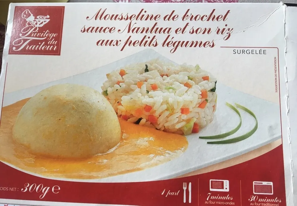 Mousseline de brochet sauce Nantuna