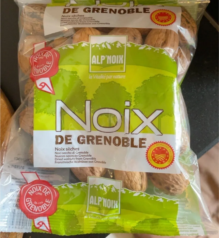 Noix de grenoble