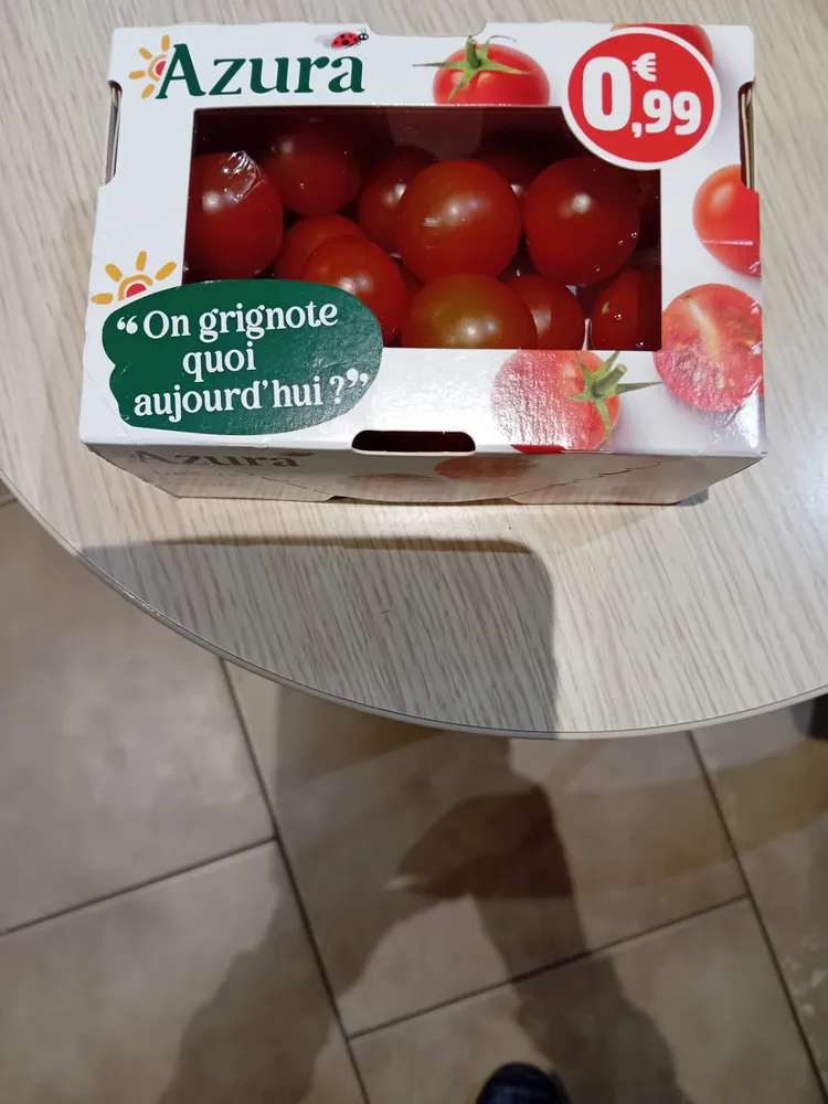 Tomates cerises rondes