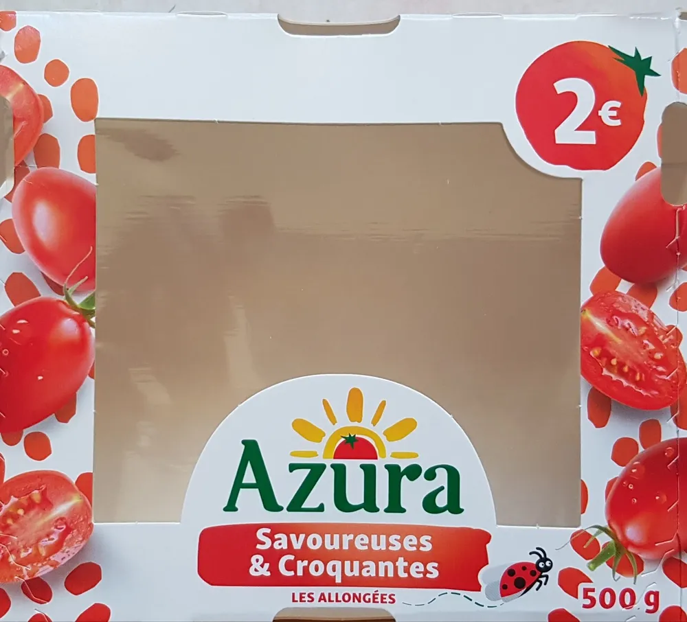 Tomates cerises allongées