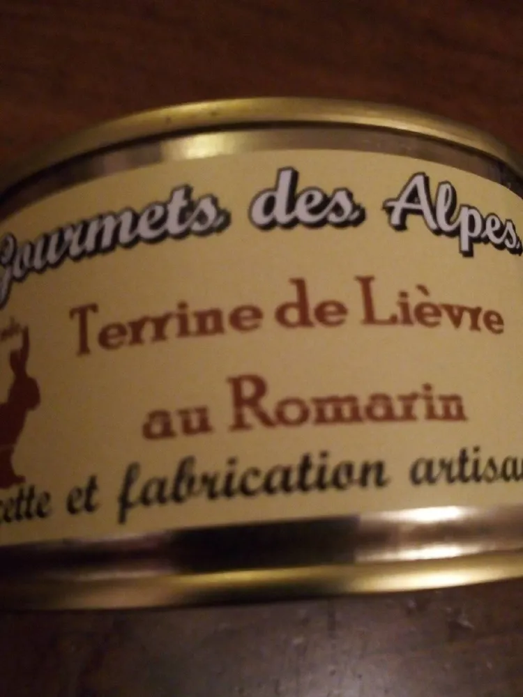Terrine de lièvre au romarin