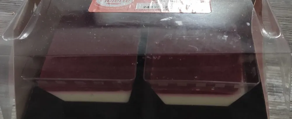 Panna cotta coulis framboise