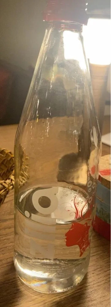 Eau minerale gazeuse