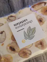 Nougat blanc tendre aux noisettes