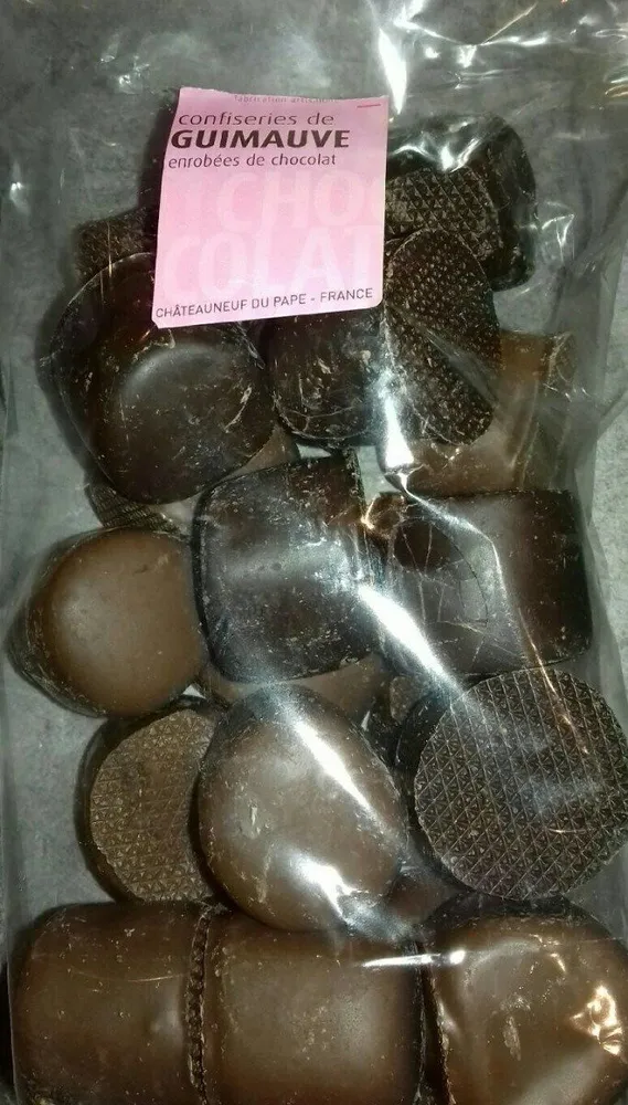 Confiserie de guimauve enrobées de chocolat
