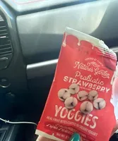 Probiotic strawberry yoggies
