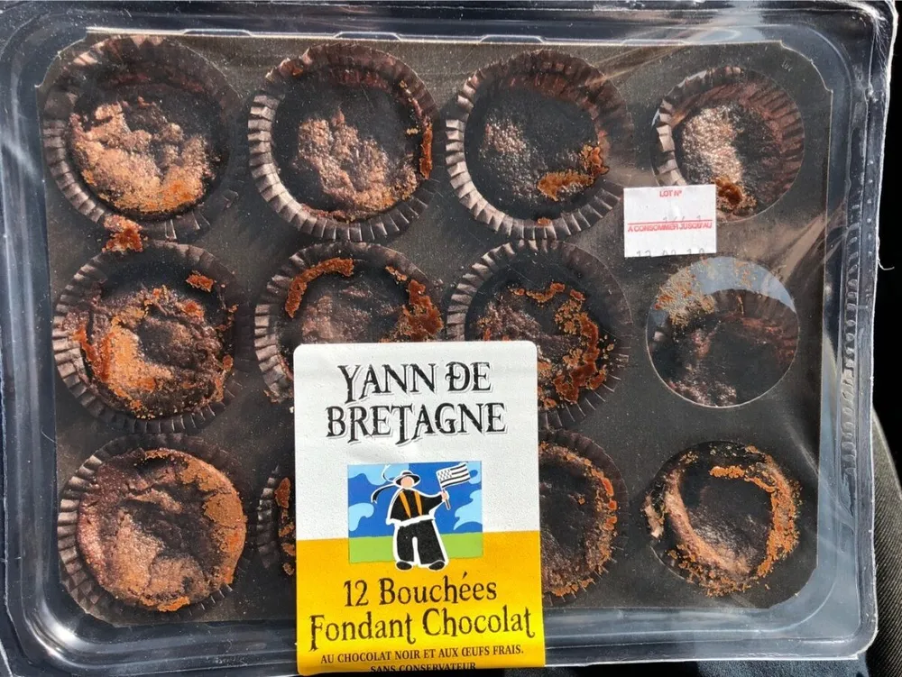 12 bouchees fondant au chocolat