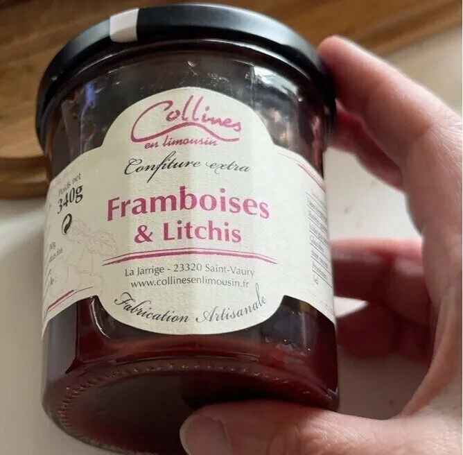 Framboises et litchis