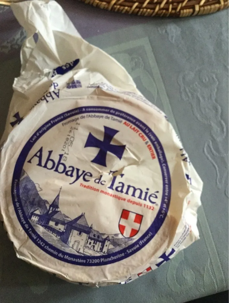 Fromage Le Tamié Au Lait Cru Et Entier