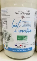 Lait de vache demi-écrémé stérilisé
