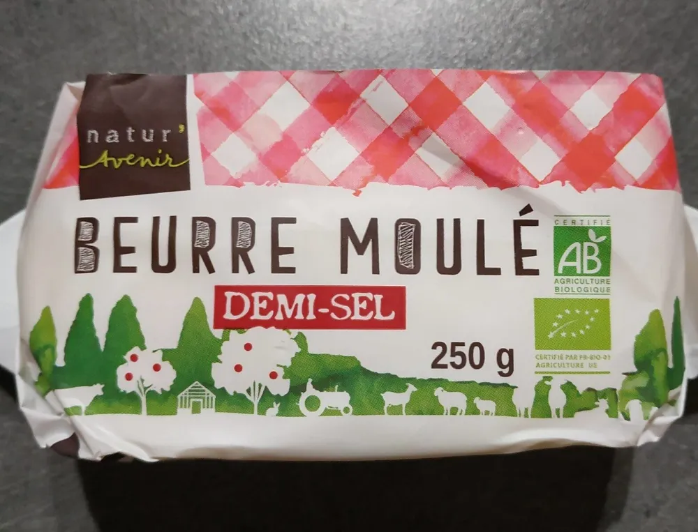 Beurre moulé demi-sel