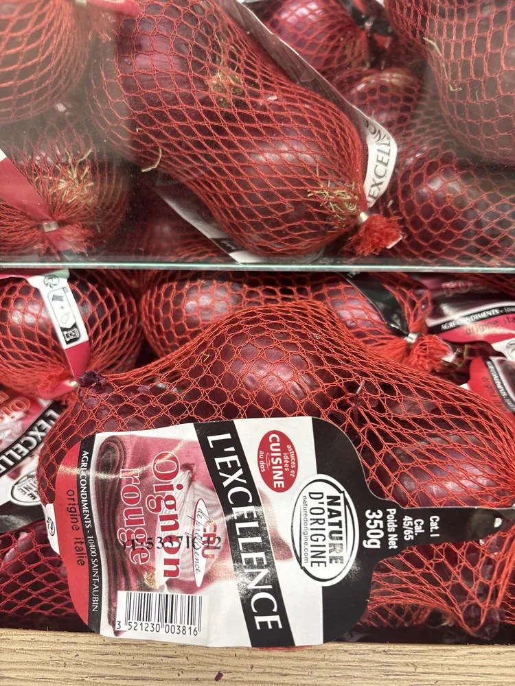 Oignon rouge filet 350g calibre 45/65 Italie