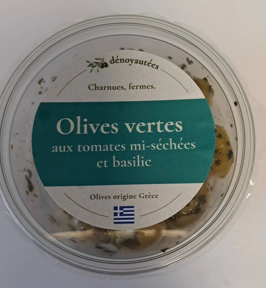 Olives vertes aux tomates mi secheées et au basilic