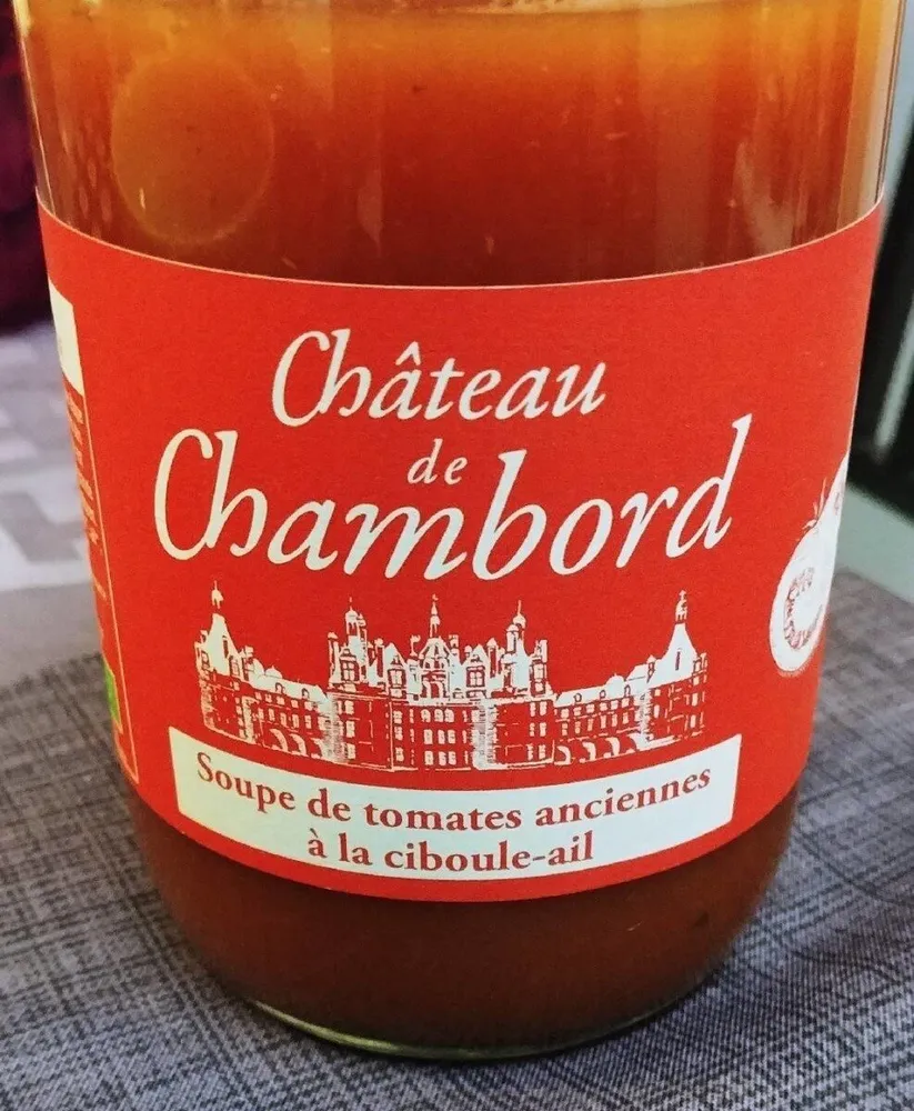 Soupe de tomate ancienne à la ciboule-ail