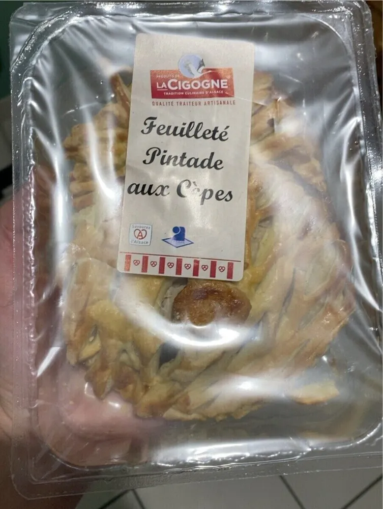 Feuilleté pintade aux cepes