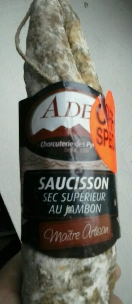 Saucisson sec supérieur au jambon