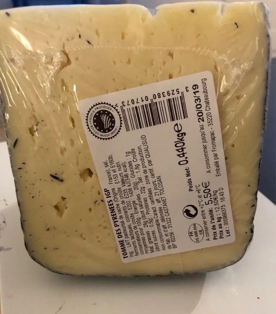 Tomme des pyrennees