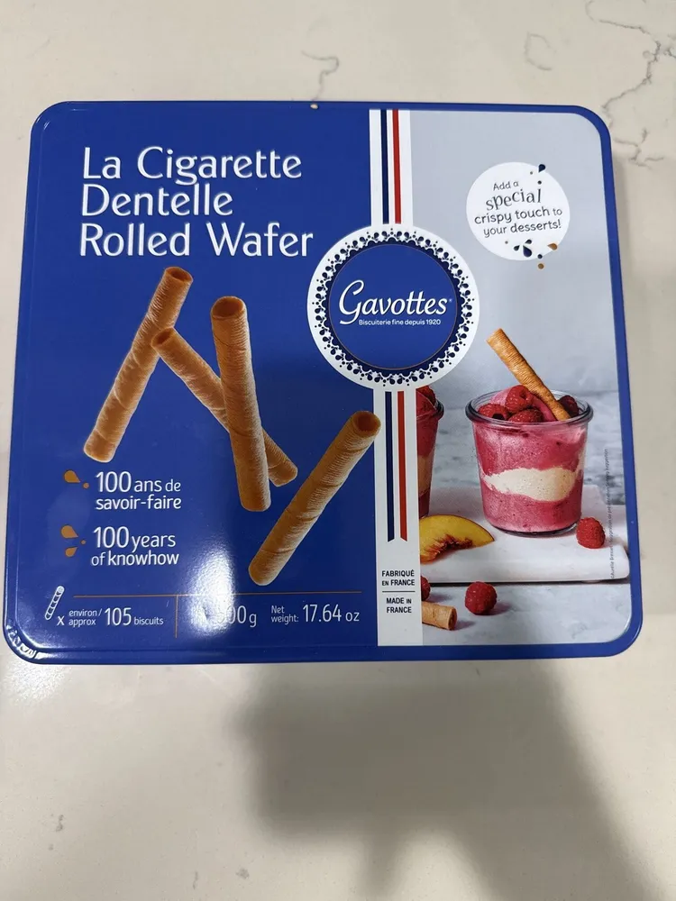 La Cigarette Dentelle Rolled Wafer