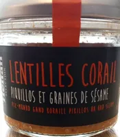 Lentilles corail, piquillos et graines de sésame