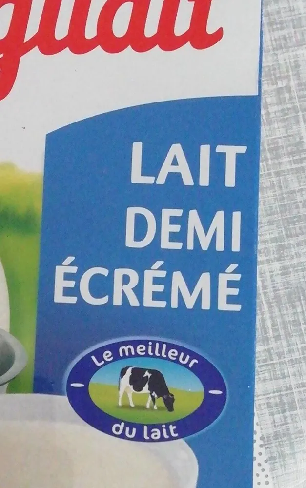 Lait demi écrémé