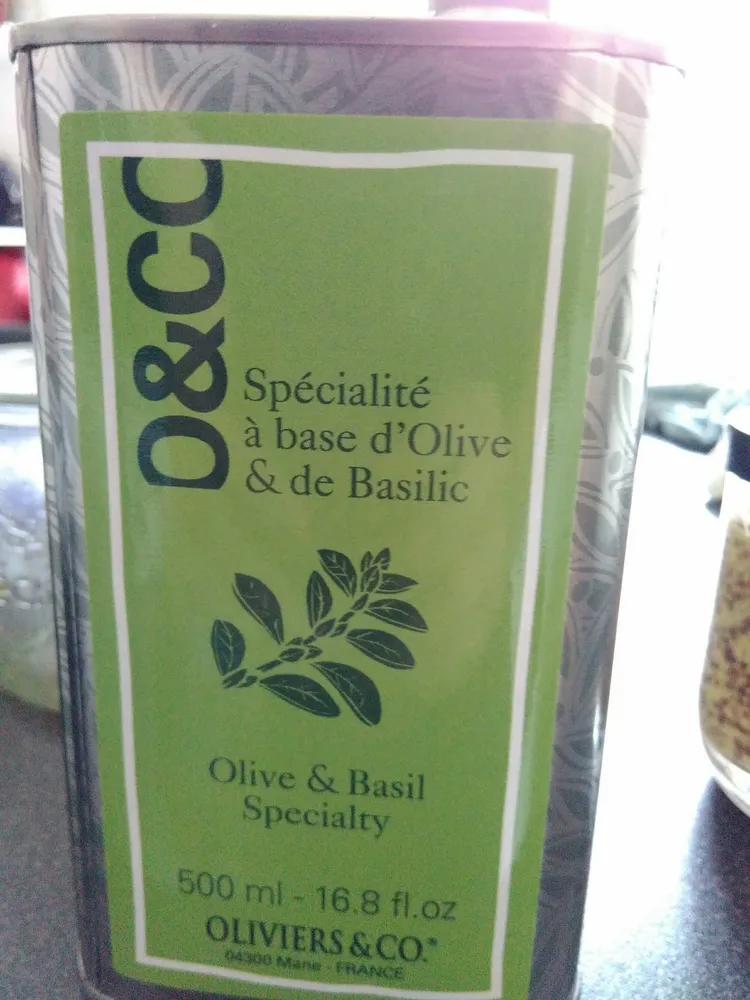 Spécialité à base d'Olive & de Basilic