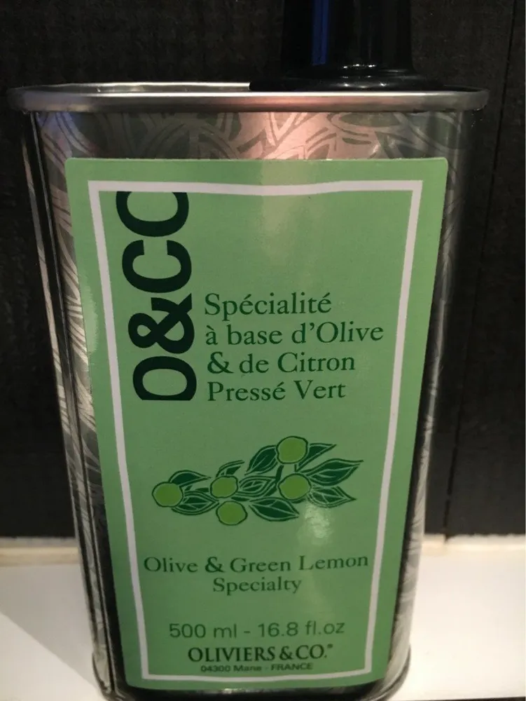 Specialité à base d'olive et de citron pressé vert