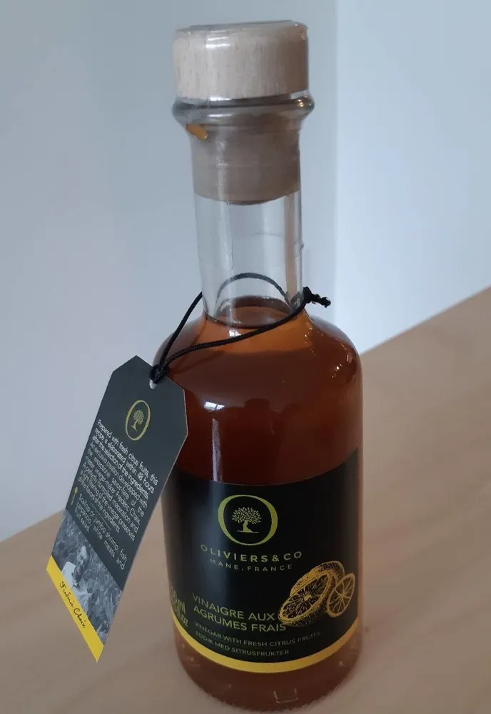 Vinaigre aux agrumes frais