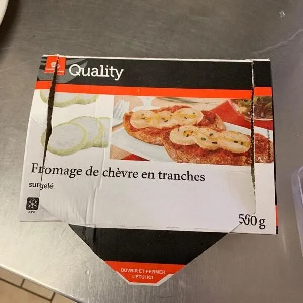 Fromage de chèvre en tranche
