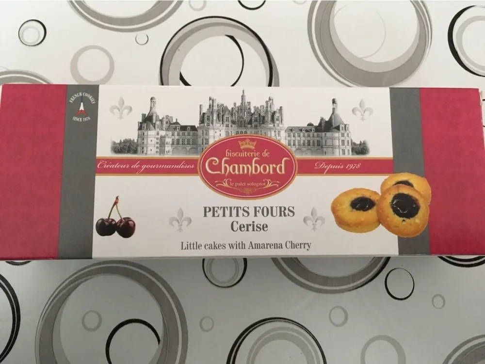 Petits fours cerise