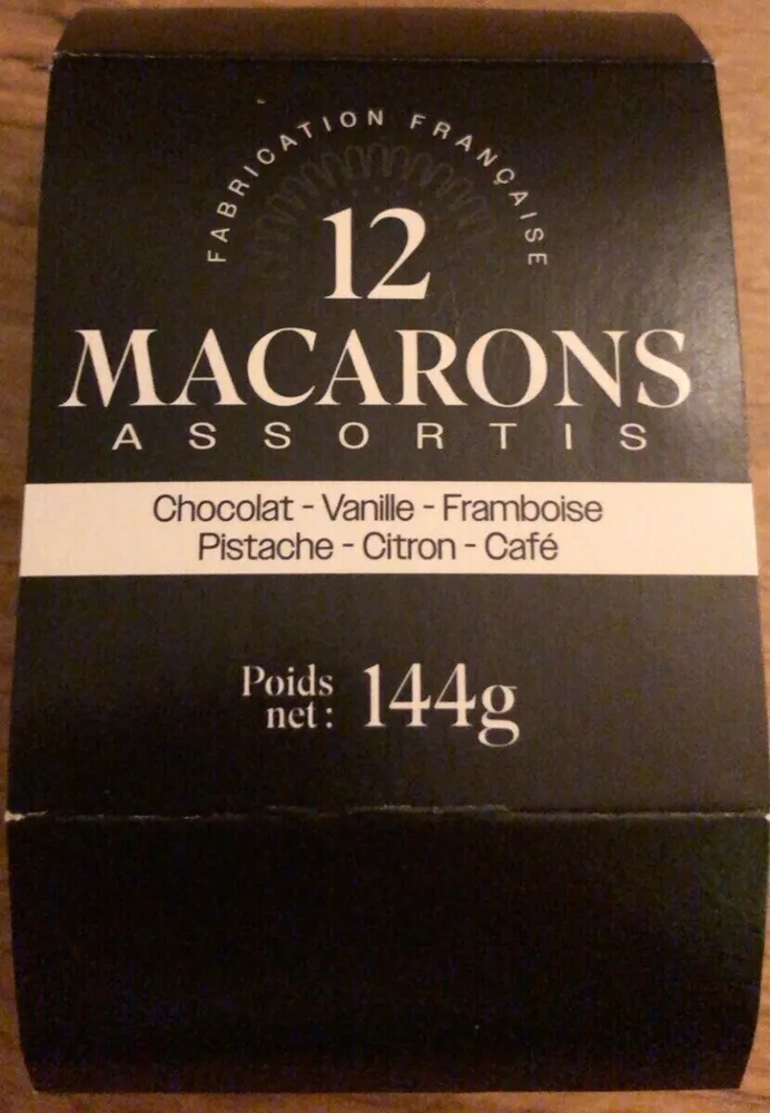 12 MACARONS ASSORTIS