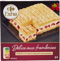DÉLICE AUX FRAMBOISES Mousse à la vanille, biscuit à l'amande