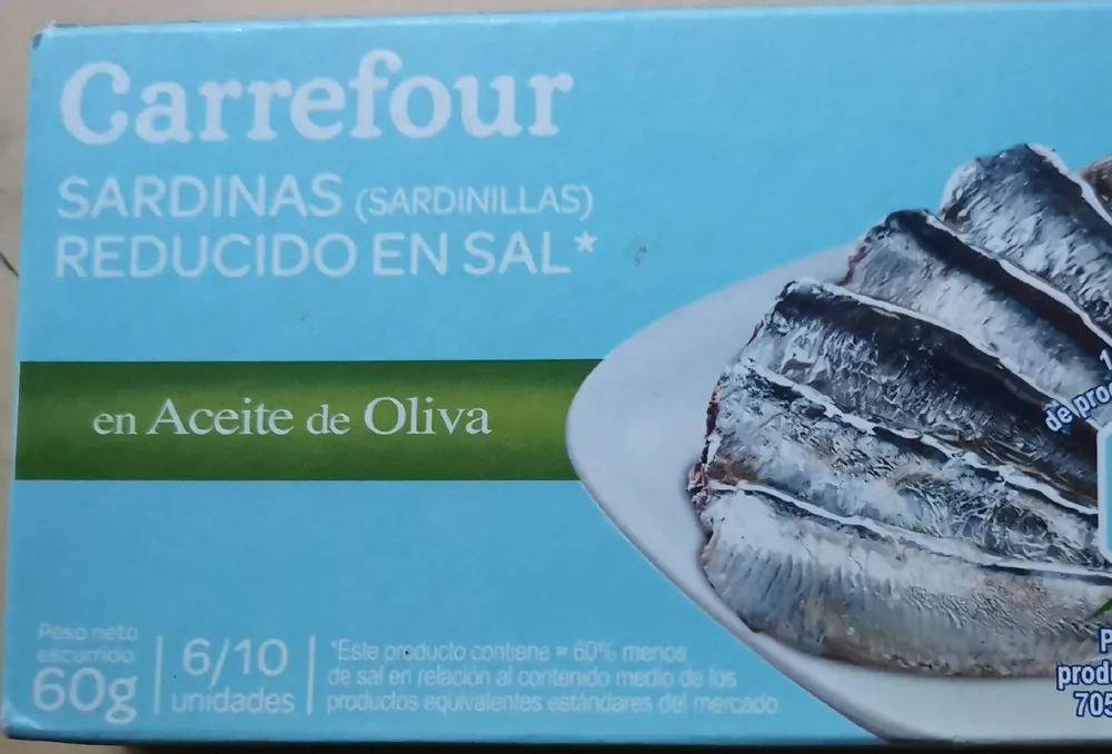 Sardinas reducido en sal