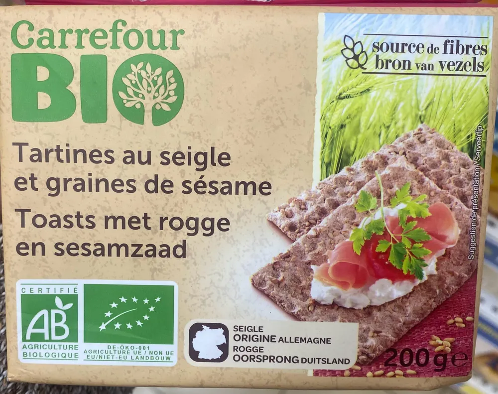 Tartines au seigle et graines de sésame