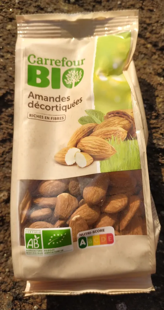 Amandes décortiquées