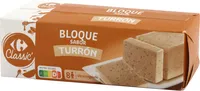 Helado de turrón con trocitos de almendra