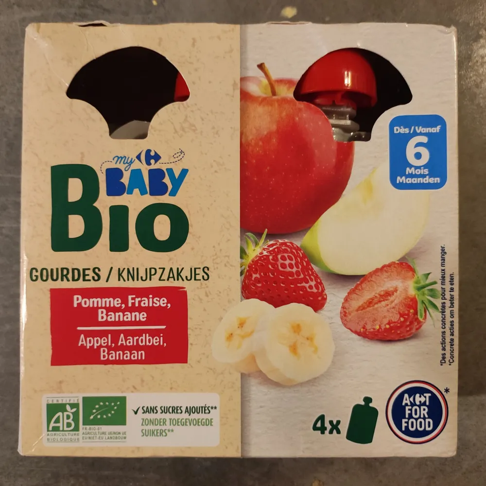 Gourdes pomme, fraise, banane