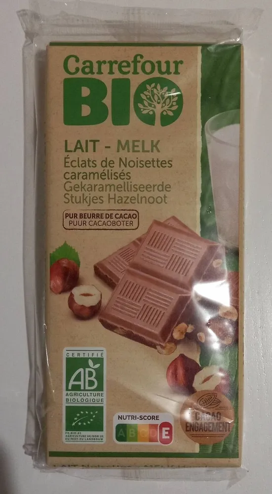 Tablette lait , éclat de noisette