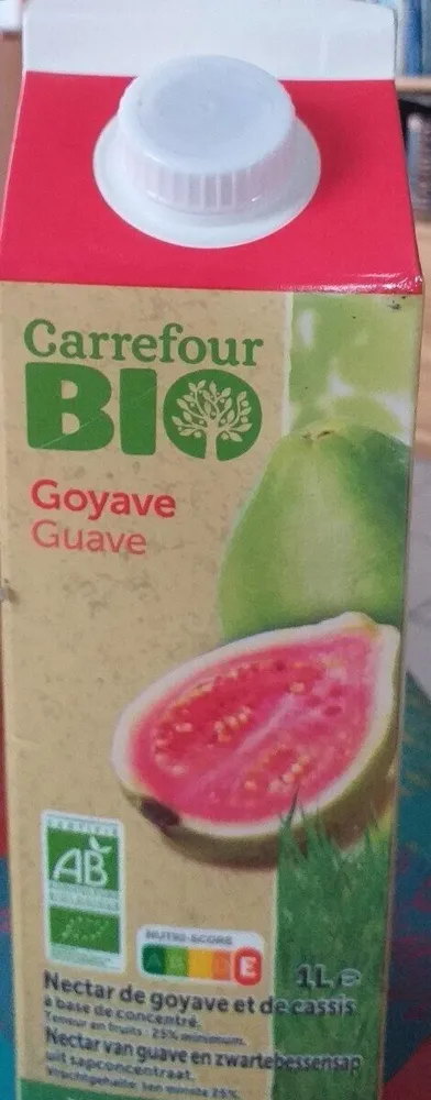 Nectar de goyave et de cassis