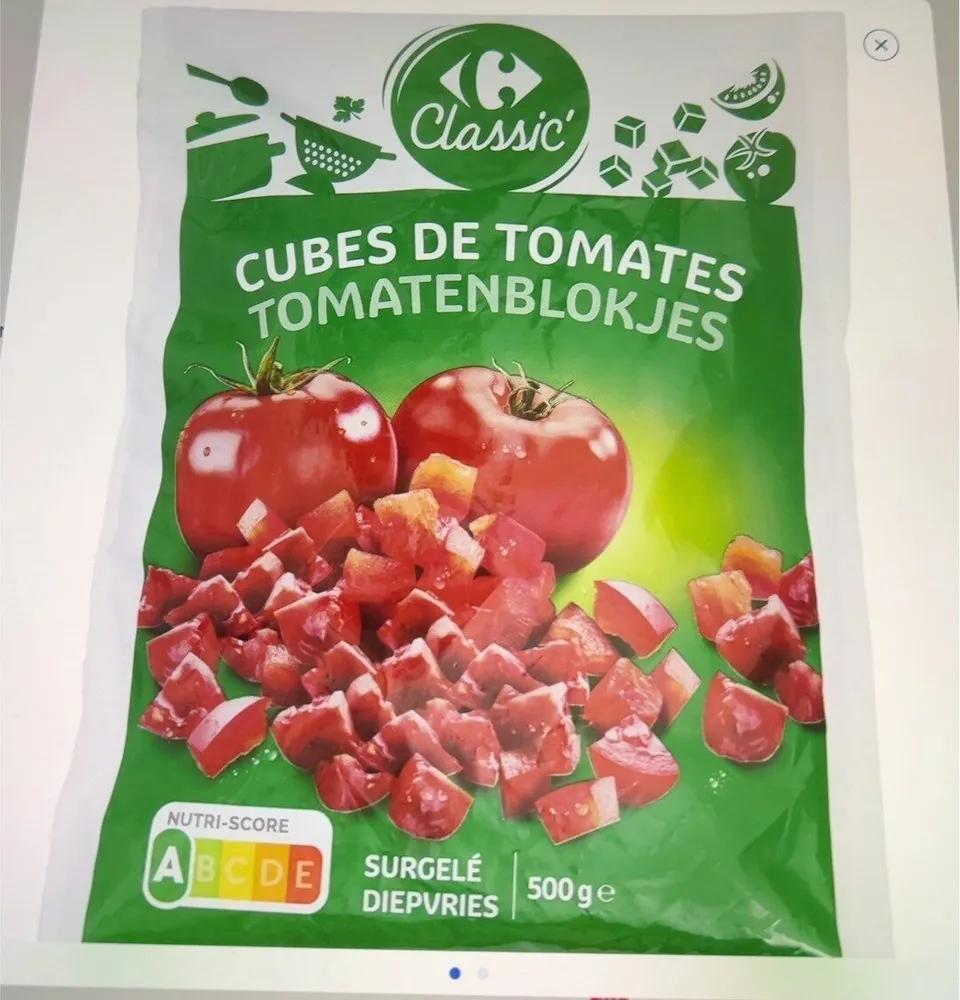 Tomate en cubos
