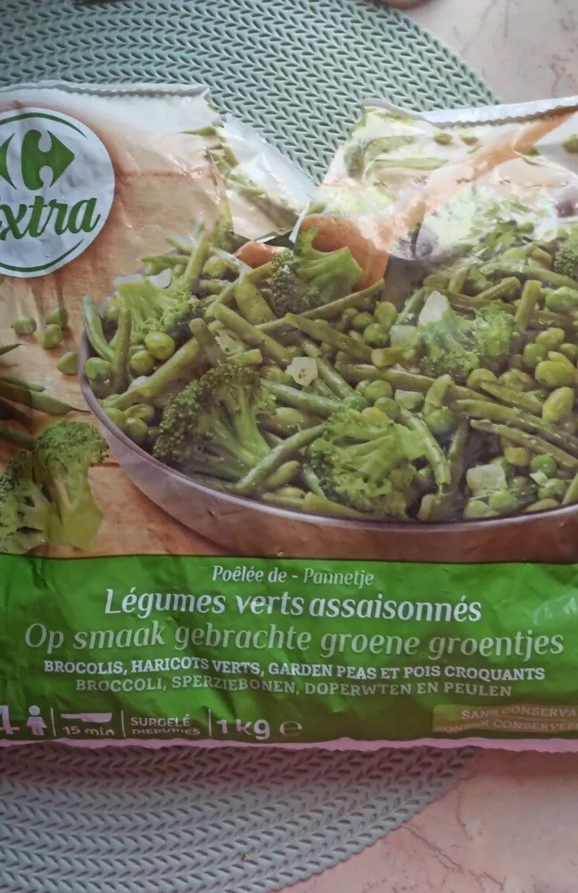 légumes verts assaisonnés