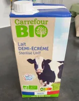 Lait demi ecreme sterilise uht