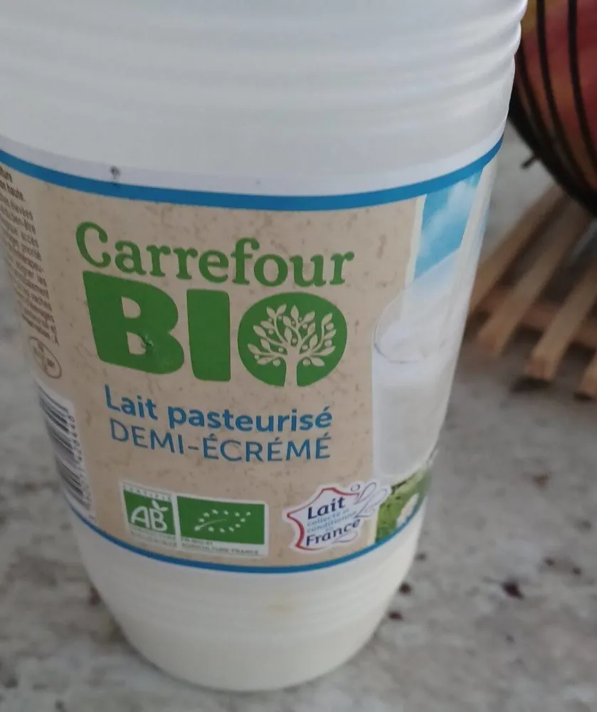 Lait pasteurisé demi-écrémé