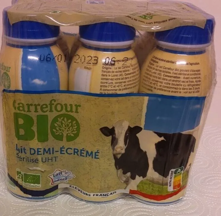 Lait DEMI-ECREME Stérilisé UHT