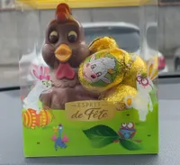 Tubo poule et ses oeufs