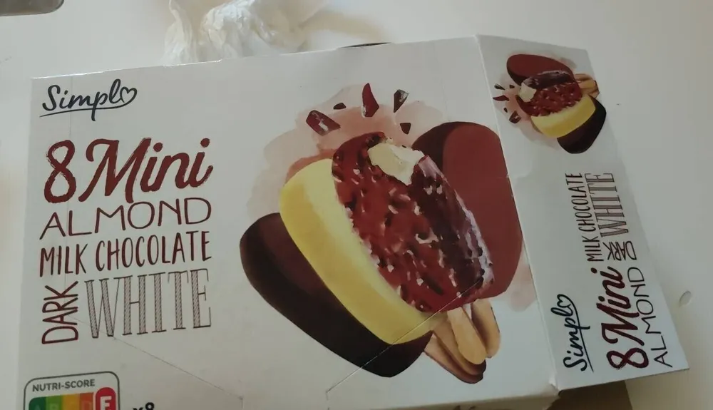 8 Mini ALMOND MILK CHOCOLATE DARK WHITE