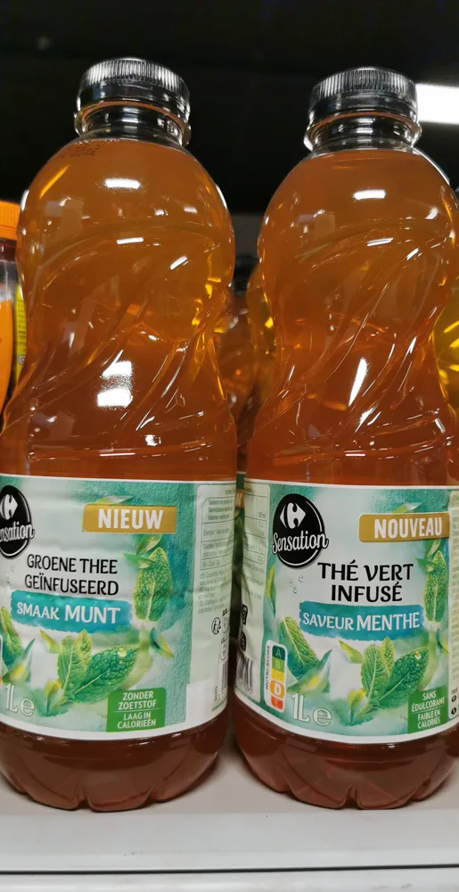 Thé vert infusé saveur Menthe
