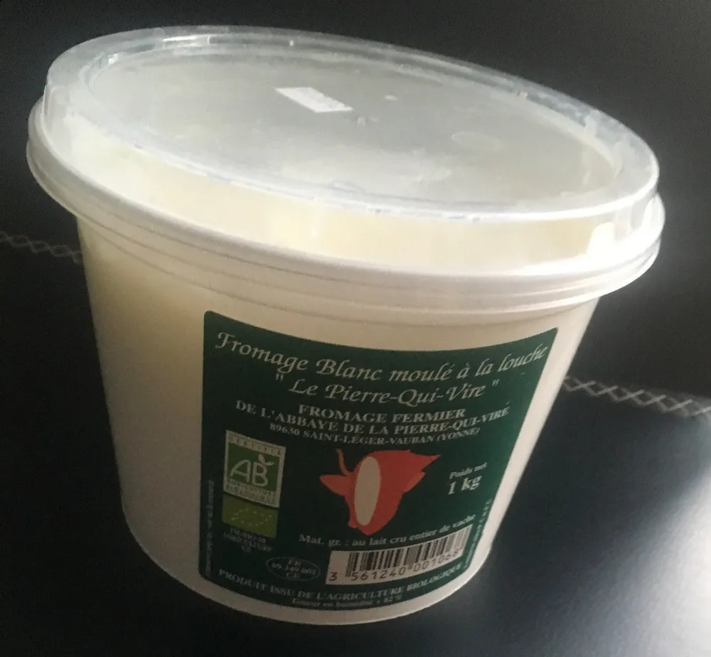 Fromage blanc moule a la louche