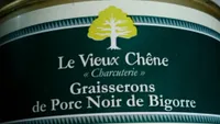 Graisserons de porc noir de bigorre