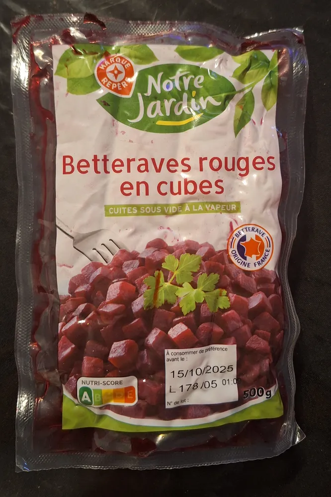 Betteraves rouges en cubes