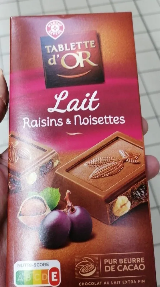 Chocolat Lait Raisins et Noisettes